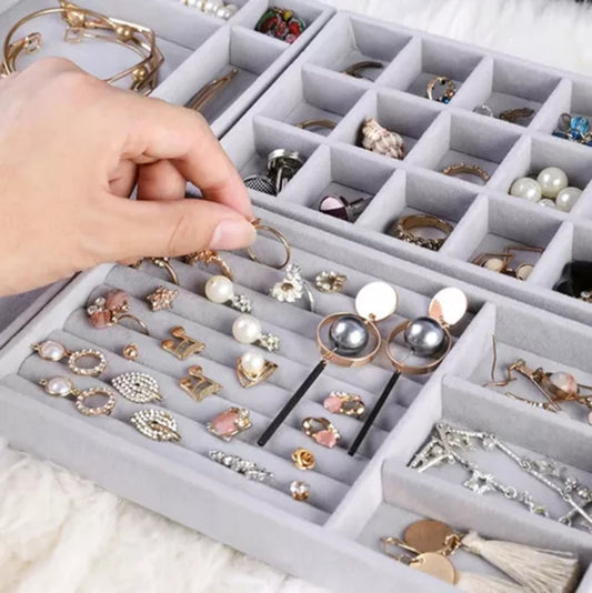 Set de Organizadores de Joyas en Terciopelo | 4 Bandejas Elegantes
